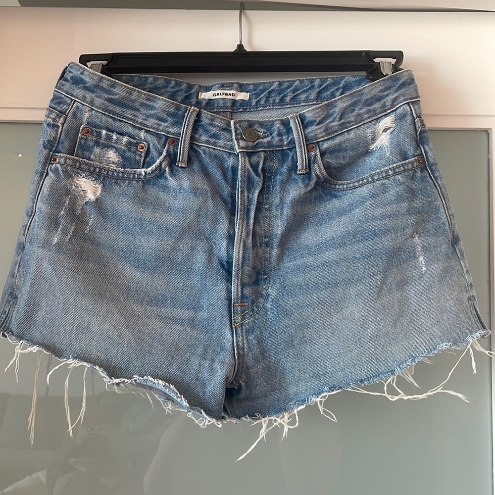Cindy High-Rise Cut Off Short